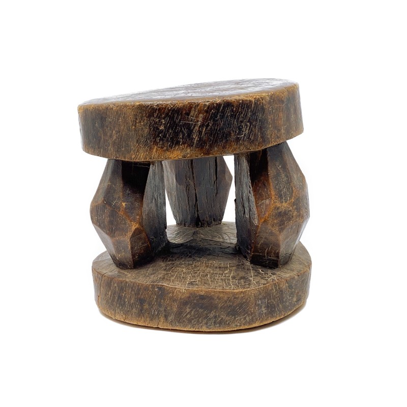 Tabouret traditionnel africain en bois massif sculpté, pays Dogon, Mali