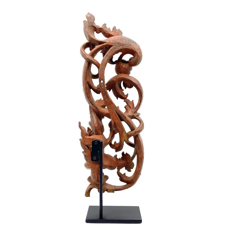 Panneau ancien en bois ajouré et son ange agenouillé, peinture dorée, partie décorative d'un temple birman