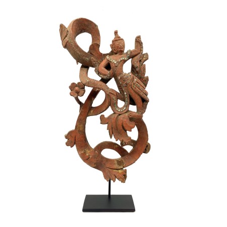 Panneau ancien en bois ajouré et son ange dansant, peinture dorée, partie décorative d'un temple birman