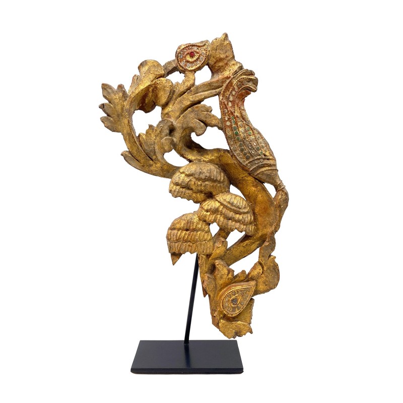 Panneau ancien en bois ajouré et ses motifs floraux, peinture dorée, partie décorative d'un temple birman