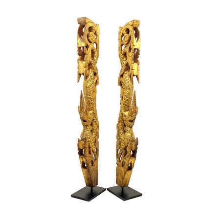 Panneaux anciens en bois ajouré et ses nagas, paire, peinture dorée, partie décorative d'un temple birman