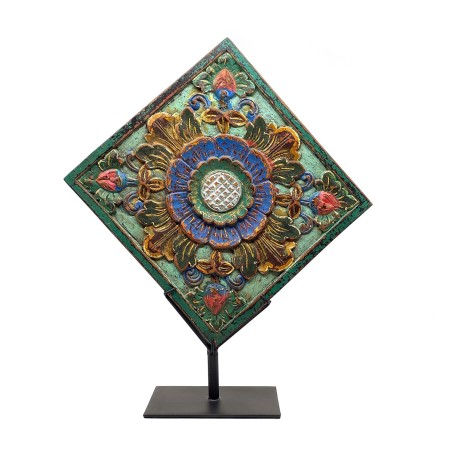 Panneau décoratif aux motifs floraux en bois sculpté, peinture polychrome, partie extérieure d'une maison javanaise
