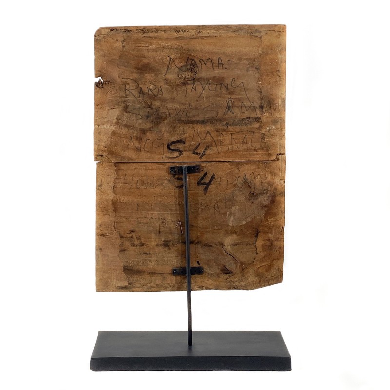 Panneau ancien en bois sculpté, partie avant d'une maison Tongkonan, peuple Toraja