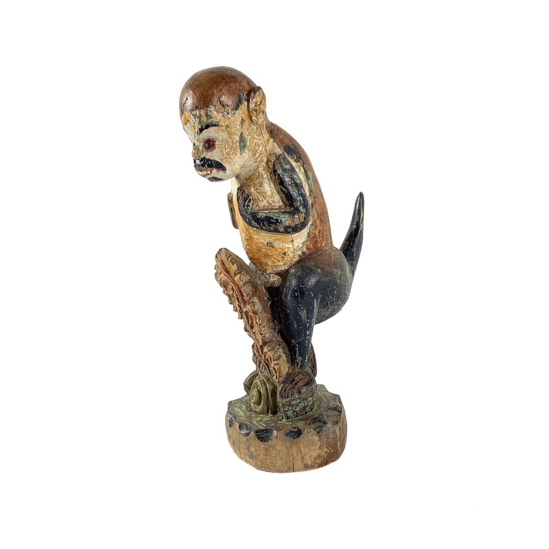 Statue protectrice ancienne en bois massif, zoomorphe singe