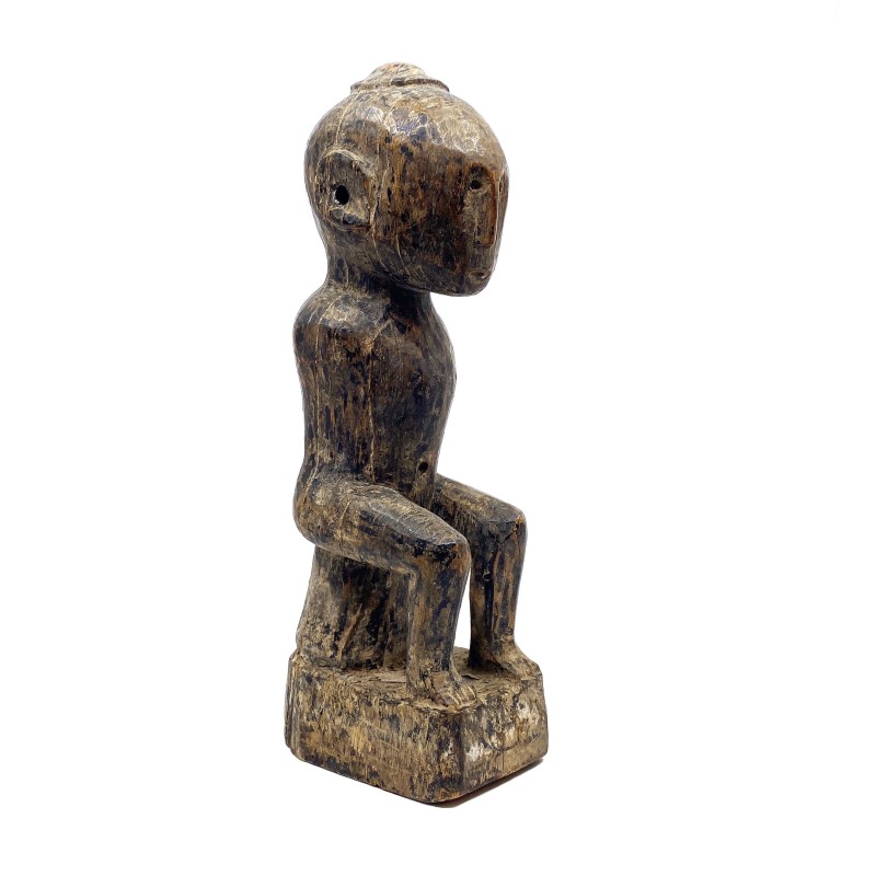 Statue d'ancêtre ancienne anthropomorphe stylisée en bois dur