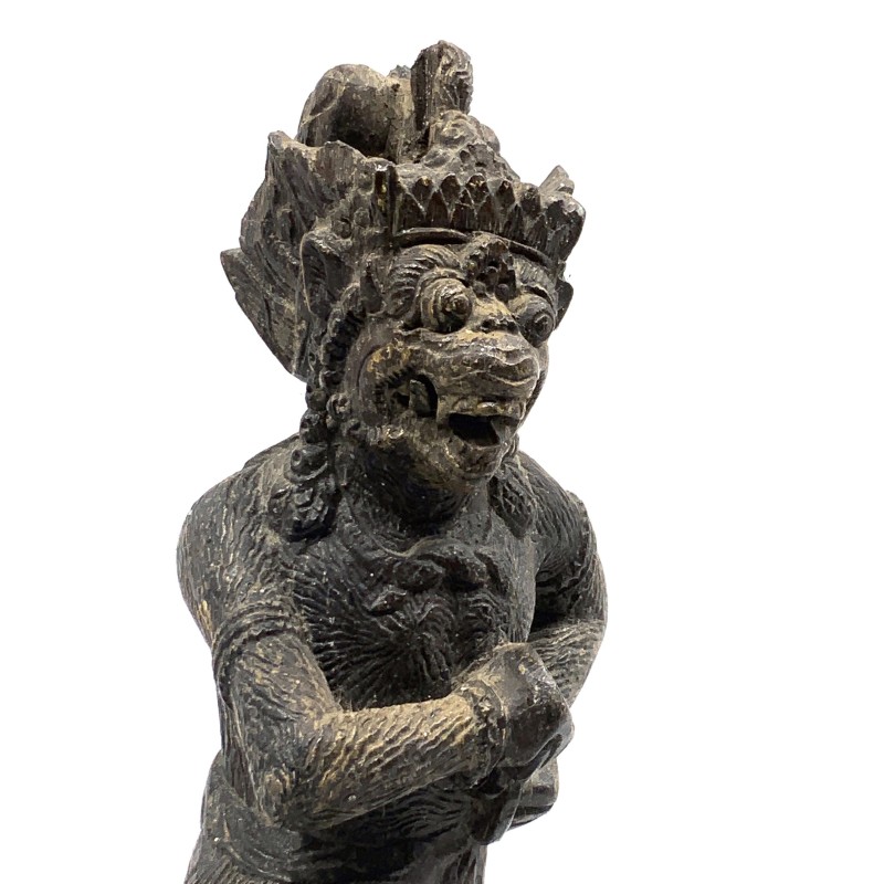 Statue balinaise Garuda divinité hindouiste en bois dur