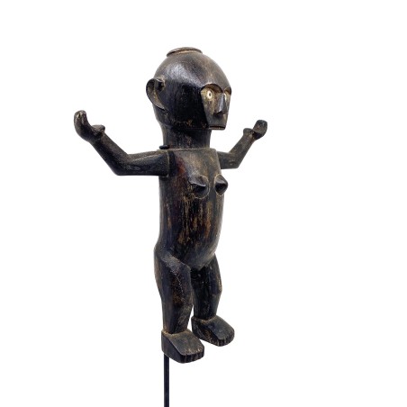 Statue protectrice en bois, île de Florès