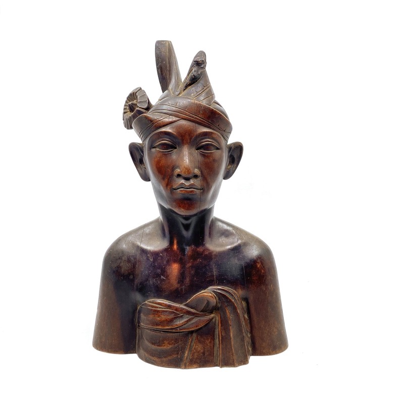 Statue ancienne buste homme  balinais en bois dur