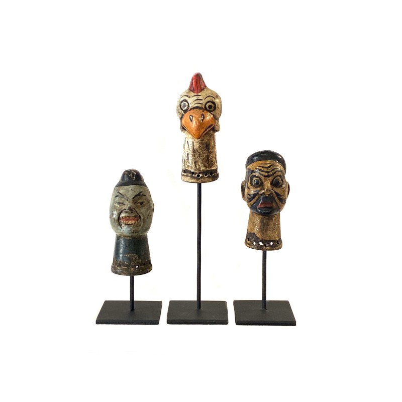 Trio de petites  têtes de marionnettes chinoises anciennes Indo-chinoise nommées Potei