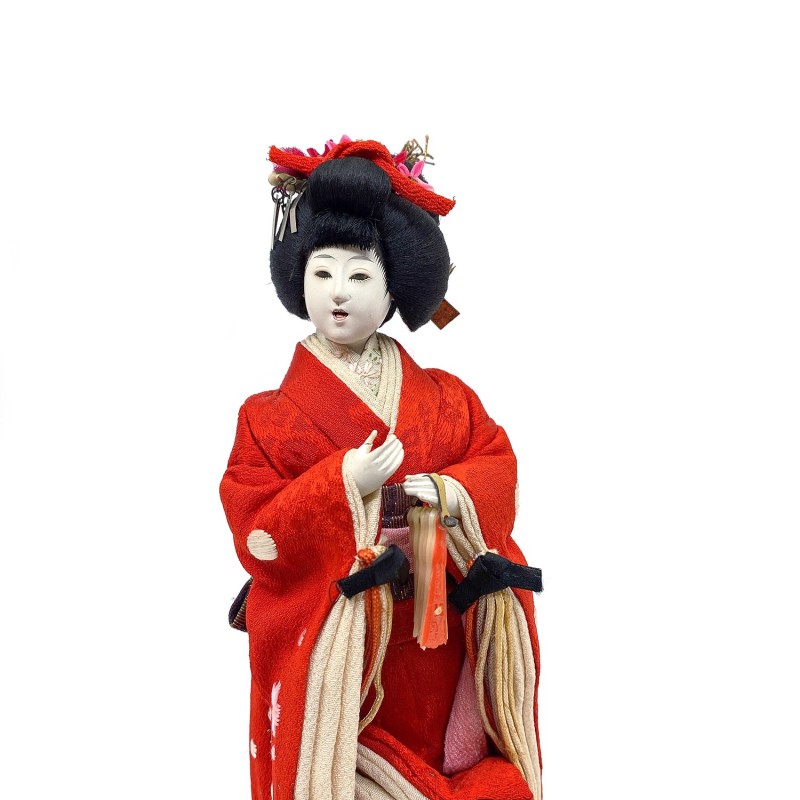 Poupée vintage japonaise nommée Hinamatsuri et sa boîte en bois