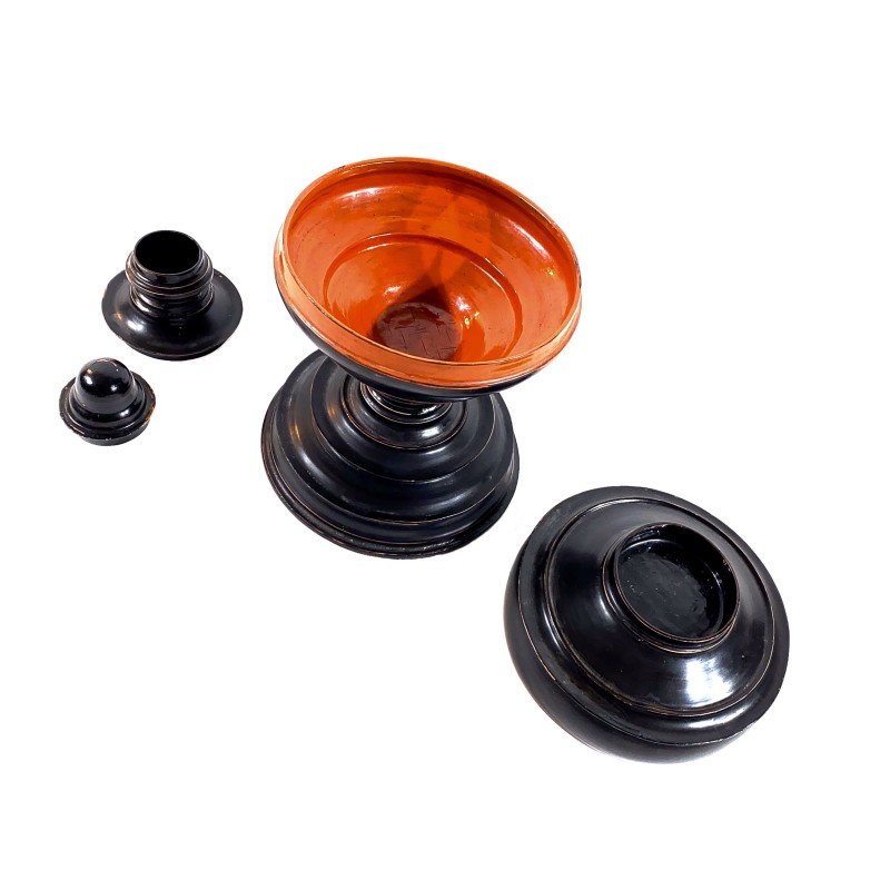 Boîte birmane à offrandes ancienne bois et laque