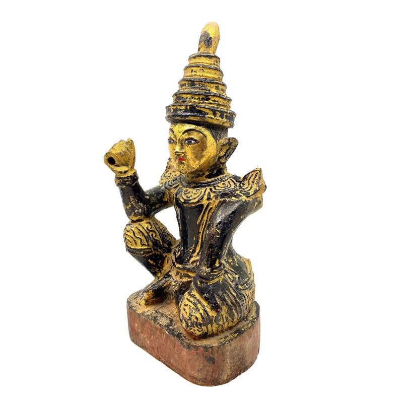 Statue appelée Nat en Birmanie bois laqué