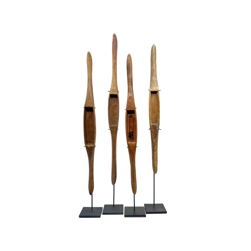 Navettes anciennes en bois de métier à tisser cambodgien