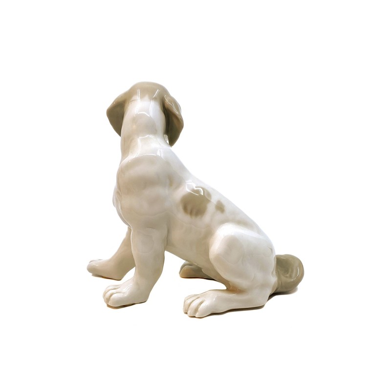 Chiot Beagle en porcelaine