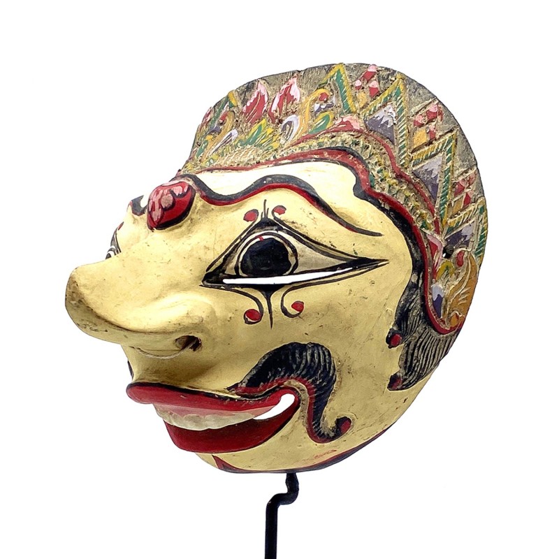 Masque javanais  Wayang Topeng  ancien, personnage beige moustaches, en bois sculpté peint